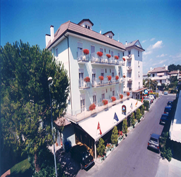 Hotel Arborea 7
