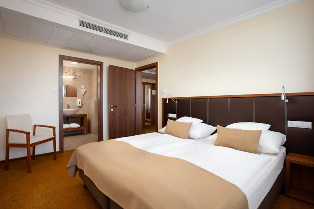 Hunguest Hotel Eger & Park 3