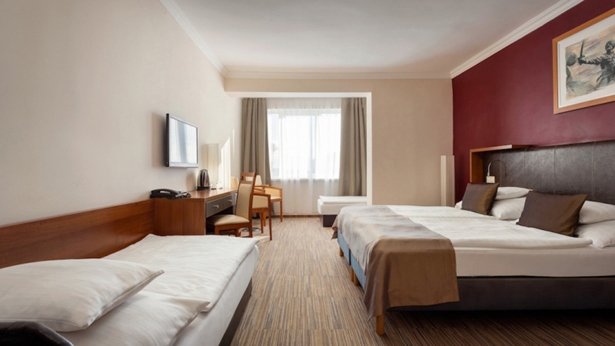 Hunguest Hotel Eger & Park 17