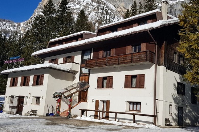 Hotel Residence Regina Dolomiti