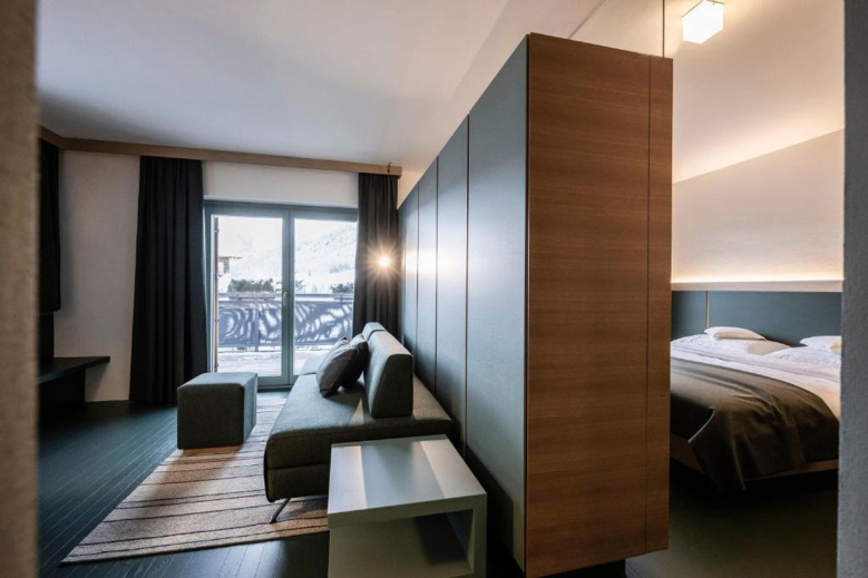 Hotel Residence Alma Paramount Suites