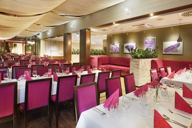 Hotel Cottonina Hotel & Mineral Spa Resort