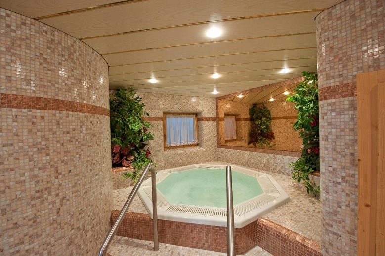 Hotel Apartmány Maibad