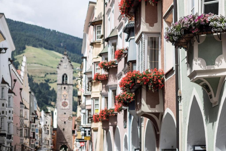 Hotel Laube35 Central City Apartments