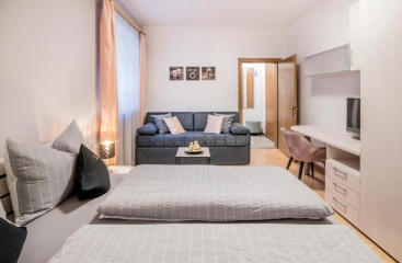 Laube35 Central City Apartments ***