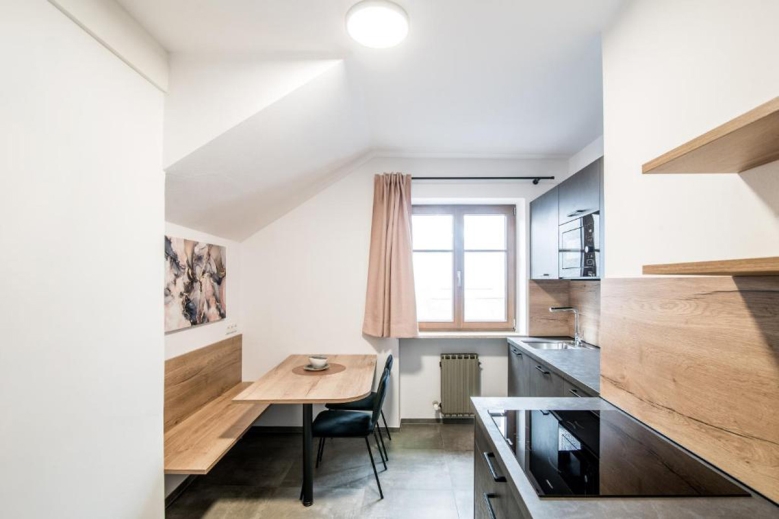 Hotel Laube35 Central City Apartments