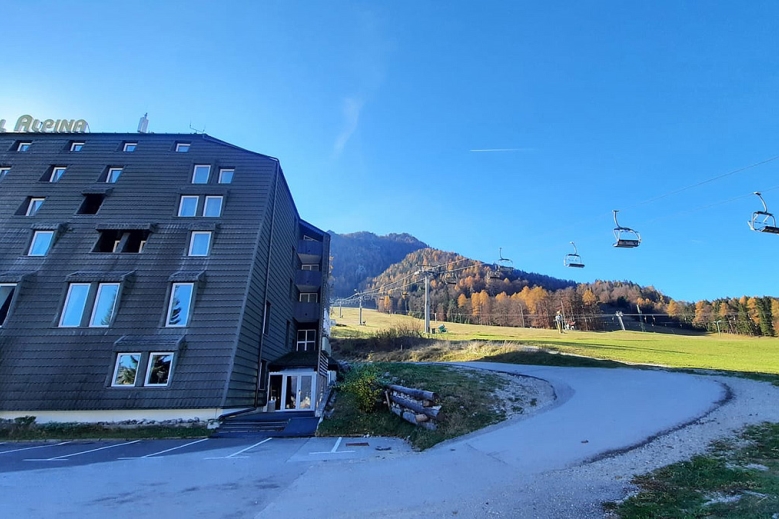 Hotel Hotel Alpina se skipasem