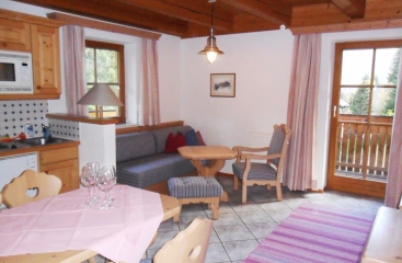 Apartmnov dm Nockalm ***