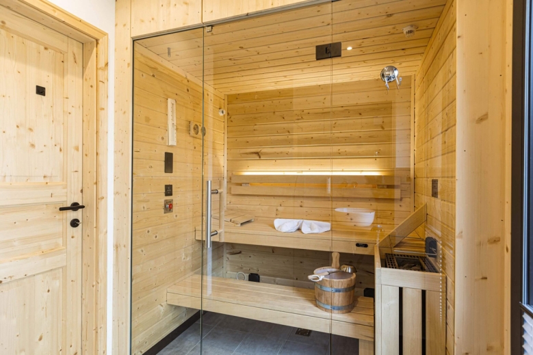 Hotel Kreischberg Pool Villas & Penthouses  by ALPS RESORTS