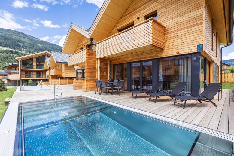 Hotel Kreischberg Pool Villas & Penthouses  by ALPS RESORTS