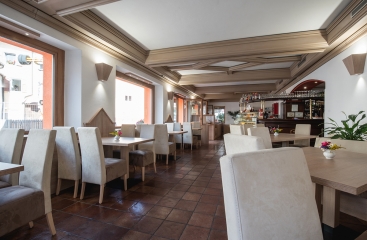 Hotel Touring ****