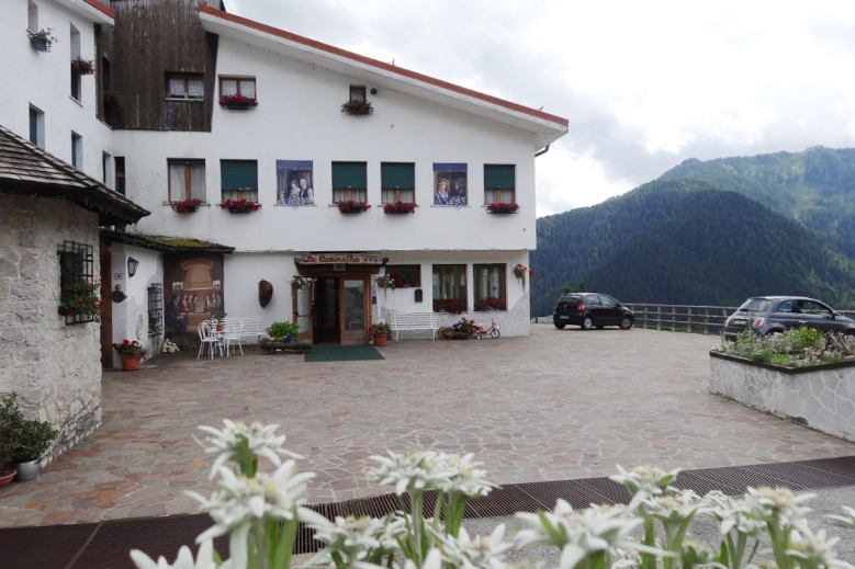 Hotel Hotel La Caminatha