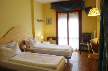 Hotel La Caminatha***