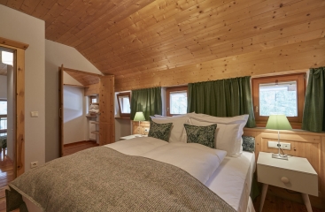 Goldene Rose Karthaus  - apartmny ****
