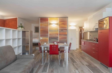 Apartmnov dm De Carli ***