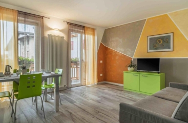 Apartmnov dm De Carli ***