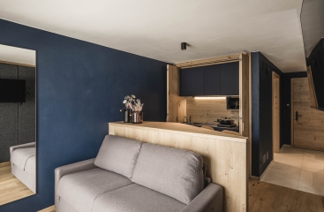 The Post Mountain Residence ***