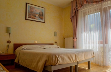 Hotel Serena - Tre Cime Views**