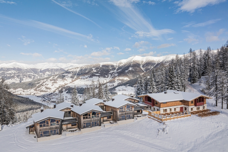 Hotel Apartments Prati di Croda Rossa