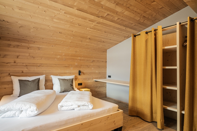 Hotel Apartments Prati di Croda Rossa