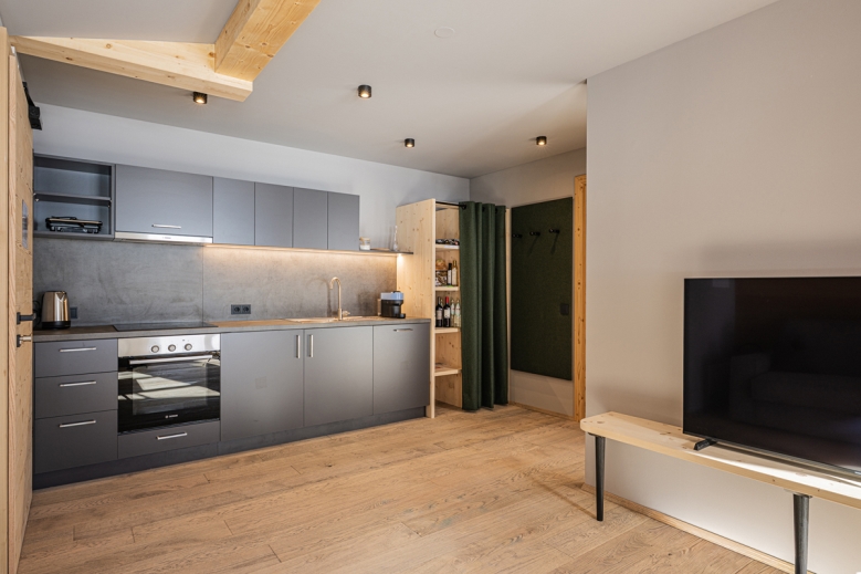 Hotel Apartments Prati di Croda Rossa