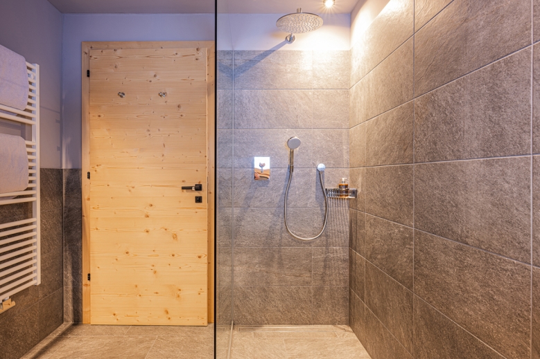 Hotel Apartments Prati di Croda Rossa