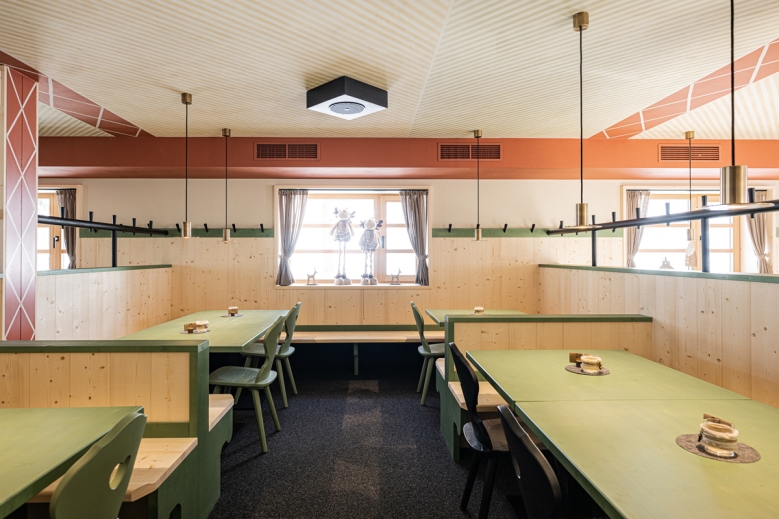 Hotel Apartments Prati di Croda Rossa