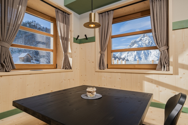 Hotel Apartments Prati di Croda Rossa