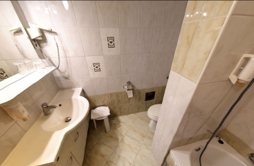 Hotel Tripi se skipasem ***