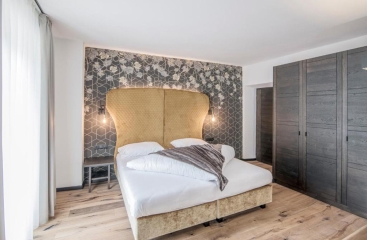 Hotel Garni Zur Traube City Suites ***
