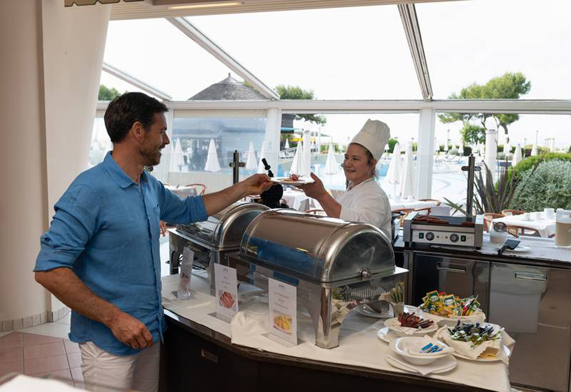 Savoy Beach Hotel & Thermal Spa 16