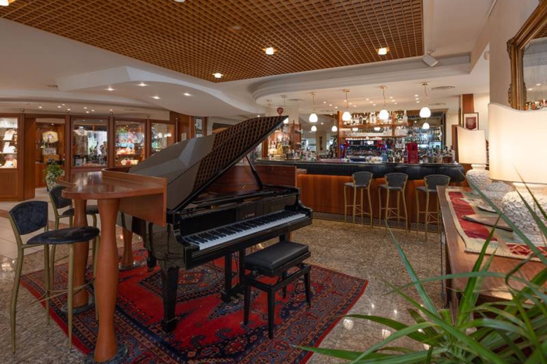 Hotel Savoy Beach Hotel & Thermal Spa