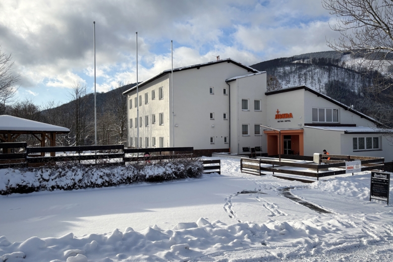 Hotel Retro Hotel Jiskra ⁰⁰⁰ – balíček „Rodinný pobyt“, 2 noci