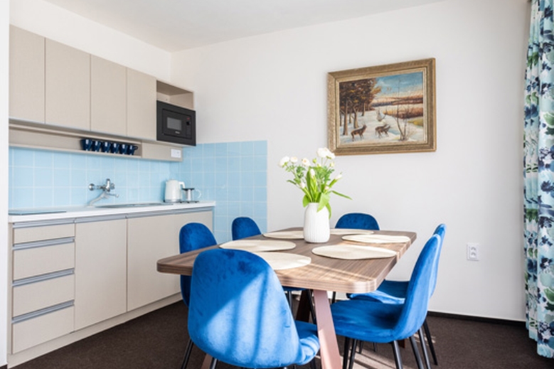 Hotel Retro Hotel Jiskra ⁰⁰⁰ – balíček „Rodinný pobyt“, 2 noci