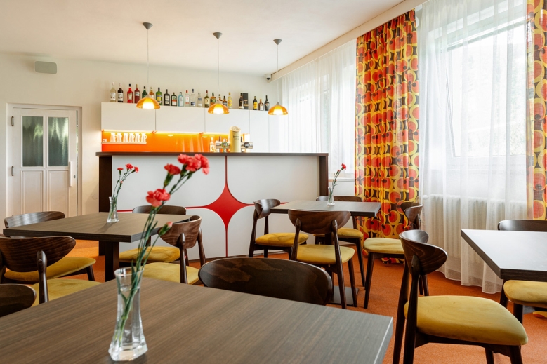Hotel Retro Hotel Jiskra ⁰⁰⁰ – balíček „Rodinný pobyt“, 2 noci