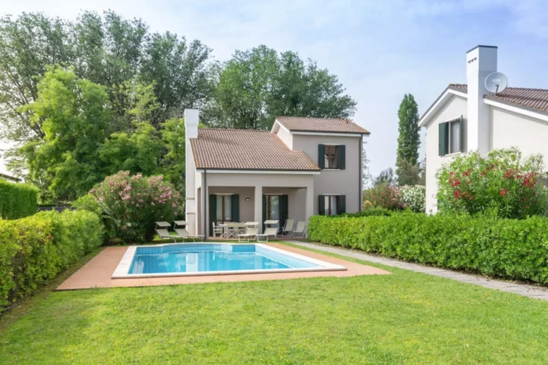 Hotel Vily a vilky Albarella s bazénem