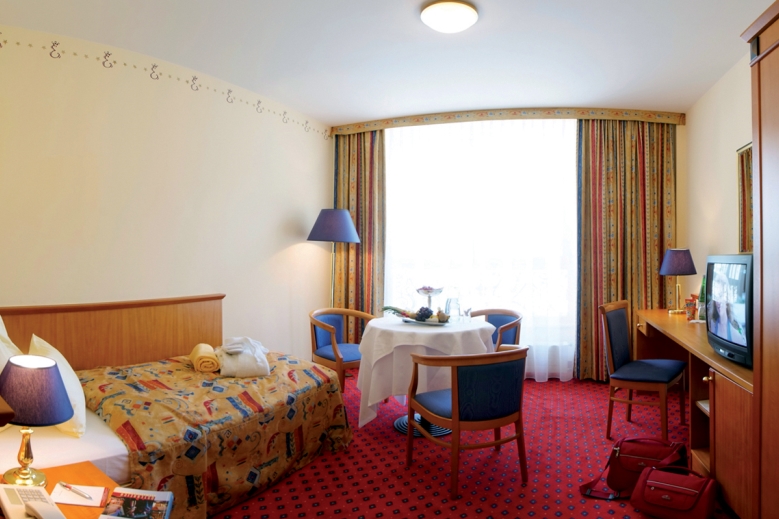 Hotel Thermal Resort Elisabethpark  (2 noci) dovolená