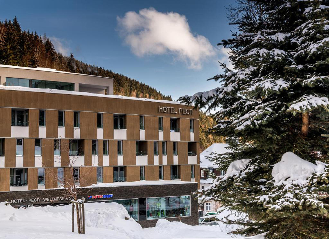Hotel PECR Well
