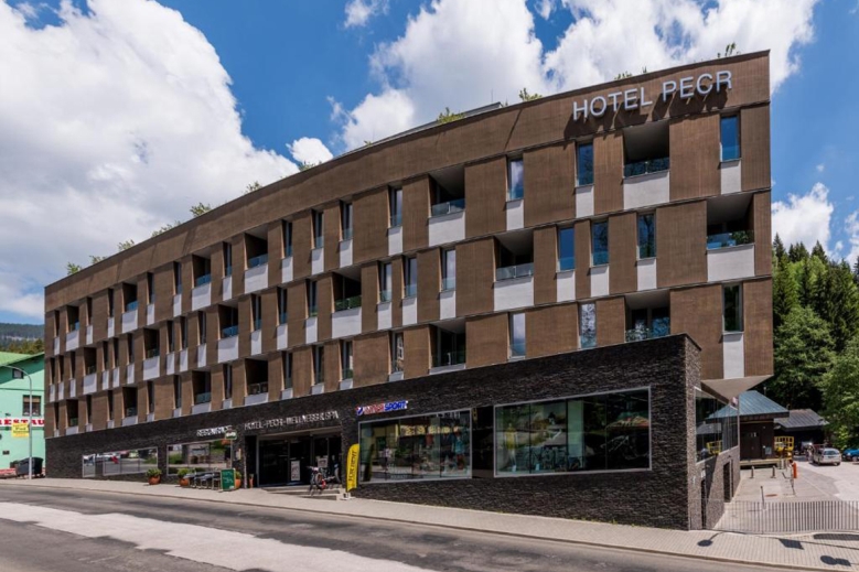 Hotel Hotel PECR Well