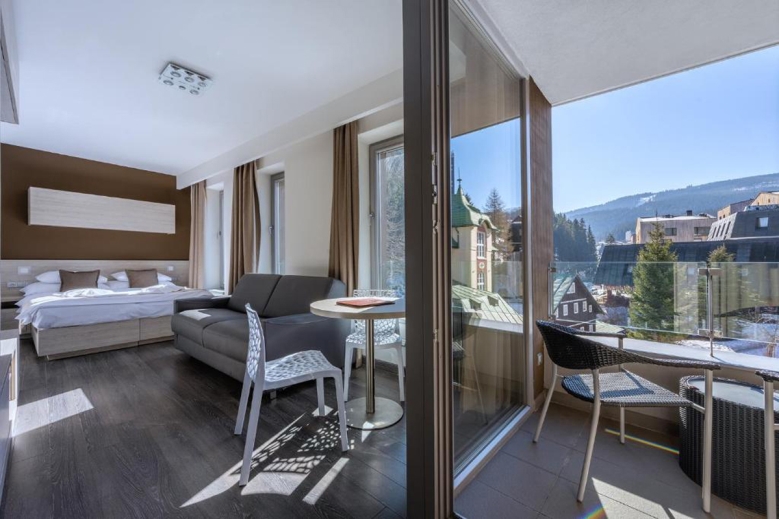 Hotel Hotel PECR Deep