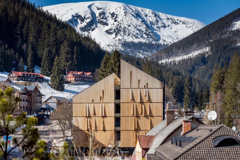 Hotel Hotel PECR Deep