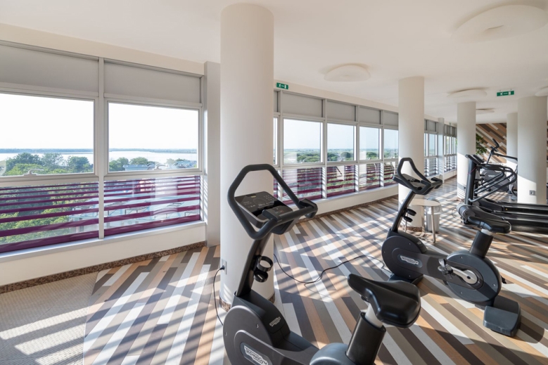 Hotel LAGUNA PARK HOTEL