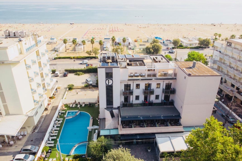 Hotel Hotel Ferretti Beach