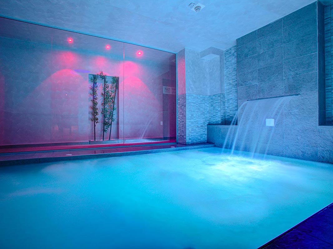 Hotel Ferretti Beach 21