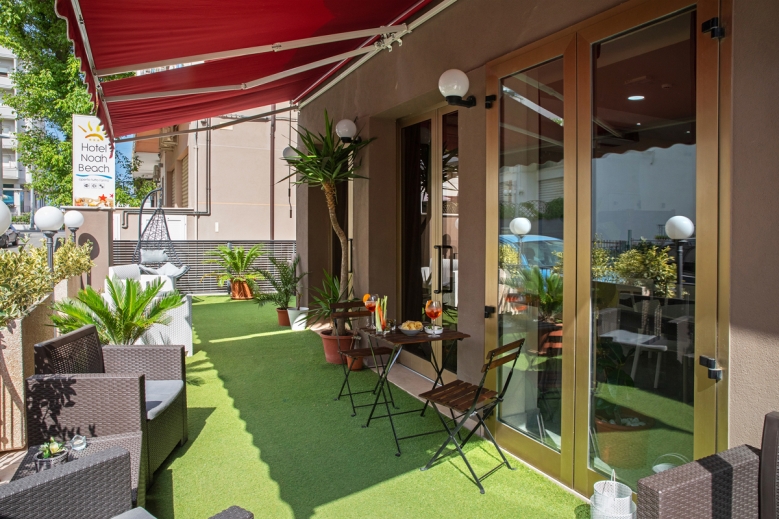 Hotel Hotel Noah Beach dovolená