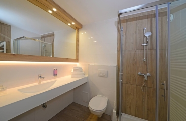 Hotel Alpina pololetn przdniny se skipasem