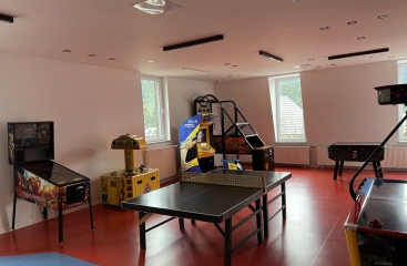 Hotel Alpina pololetn przdniny se skipasem