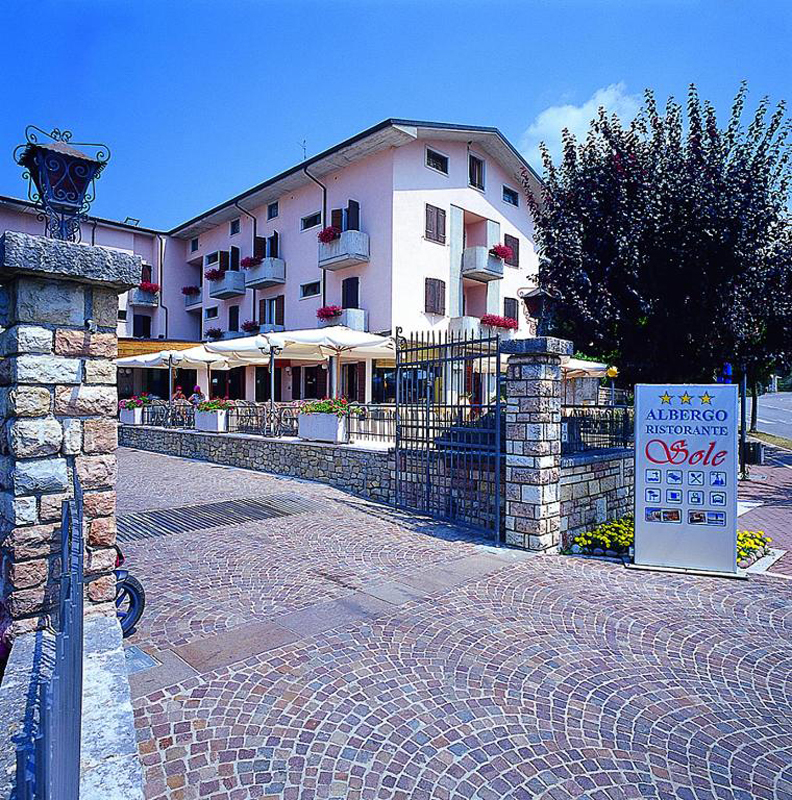 Hotel Albergo Sole 4
