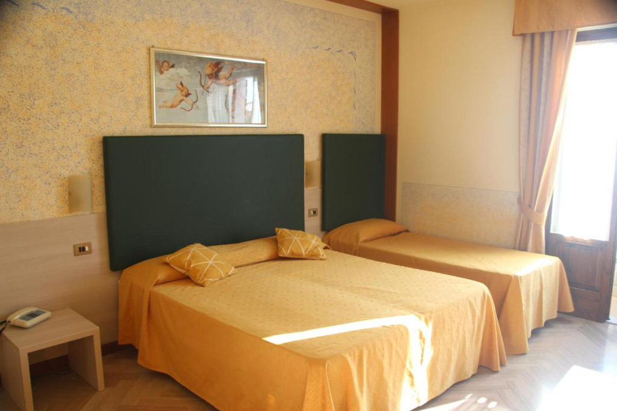 Hotel Albergo Sole 8