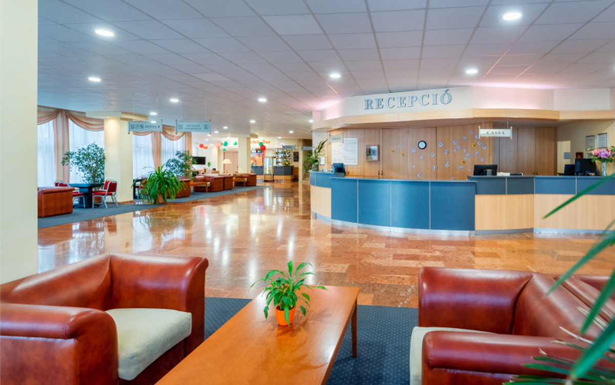 Hotel Freya autobusem 19